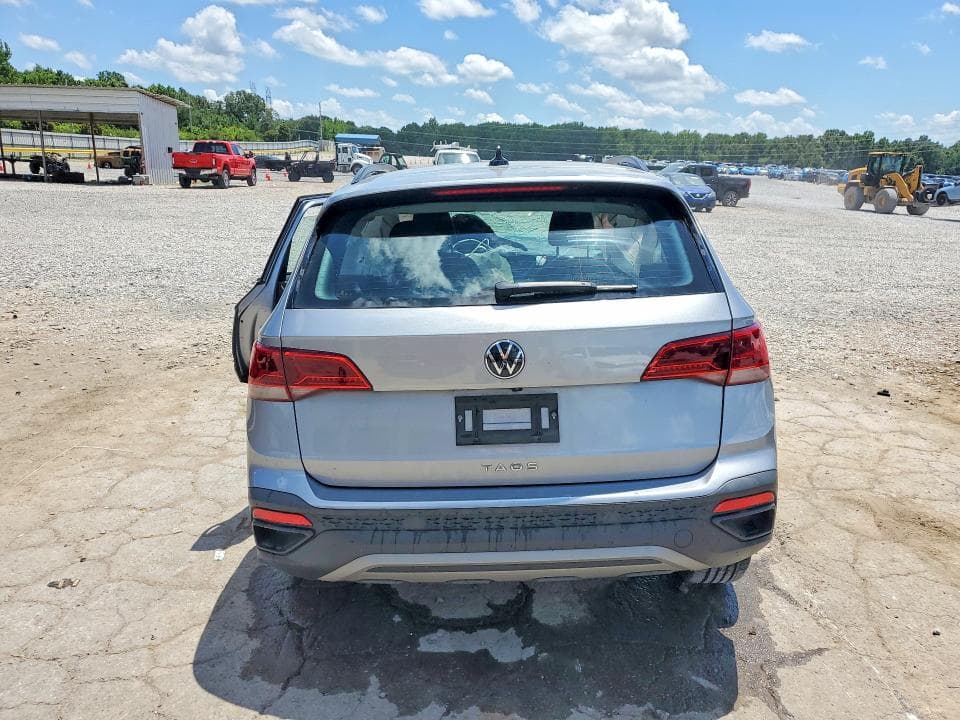 2023 VOLKSWAGEN TAOS S S 6