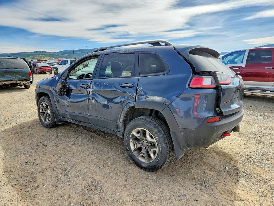 2019 JEEP CHEROKEE TRAILHAWK 2