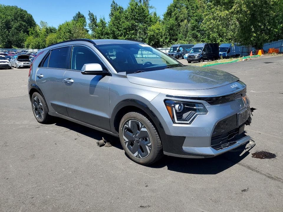2023 KIA NIRO WIND 4