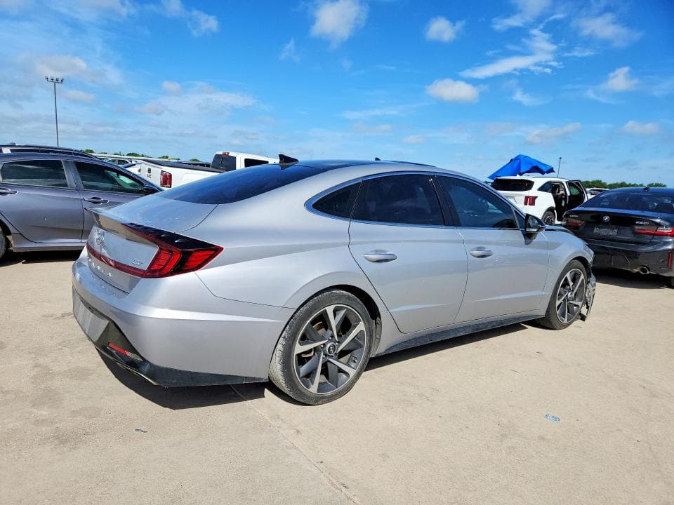 2023 HYUNDAI SONATA SEL PLUS 3