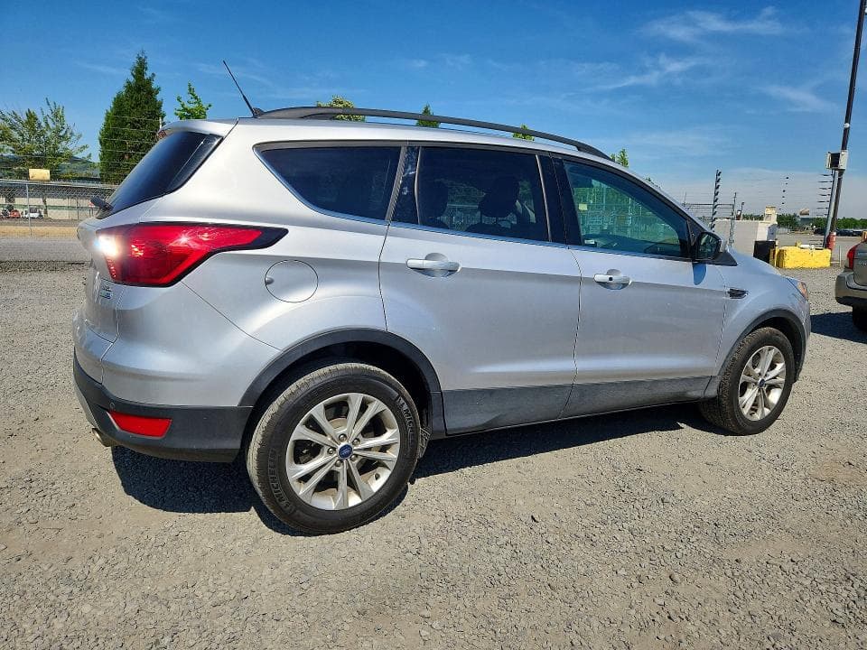 2019 FORD ESCAPE SEL 3