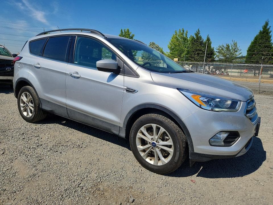 2019 FORD ESCAPE SEL 4