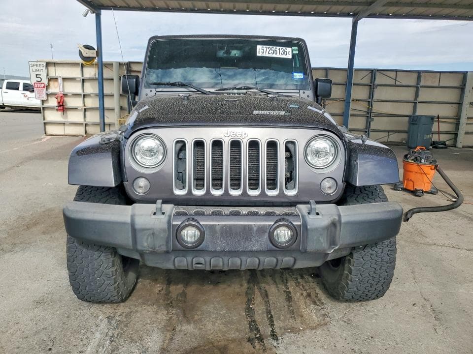 2017 JEEP WRANGLER UNLIMITED SAHARA 5