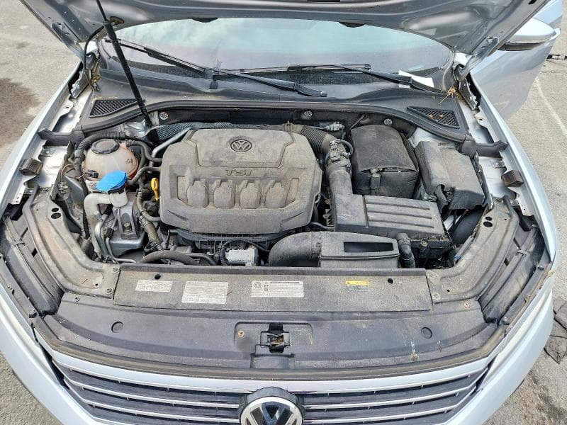 2018 VOLKSWAGEN PASSAT SE SE 11