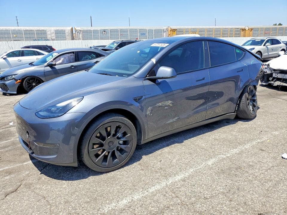 2023 TESLA MODEL Y