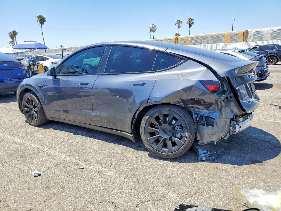 2023 TESLA MODEL Y 2
