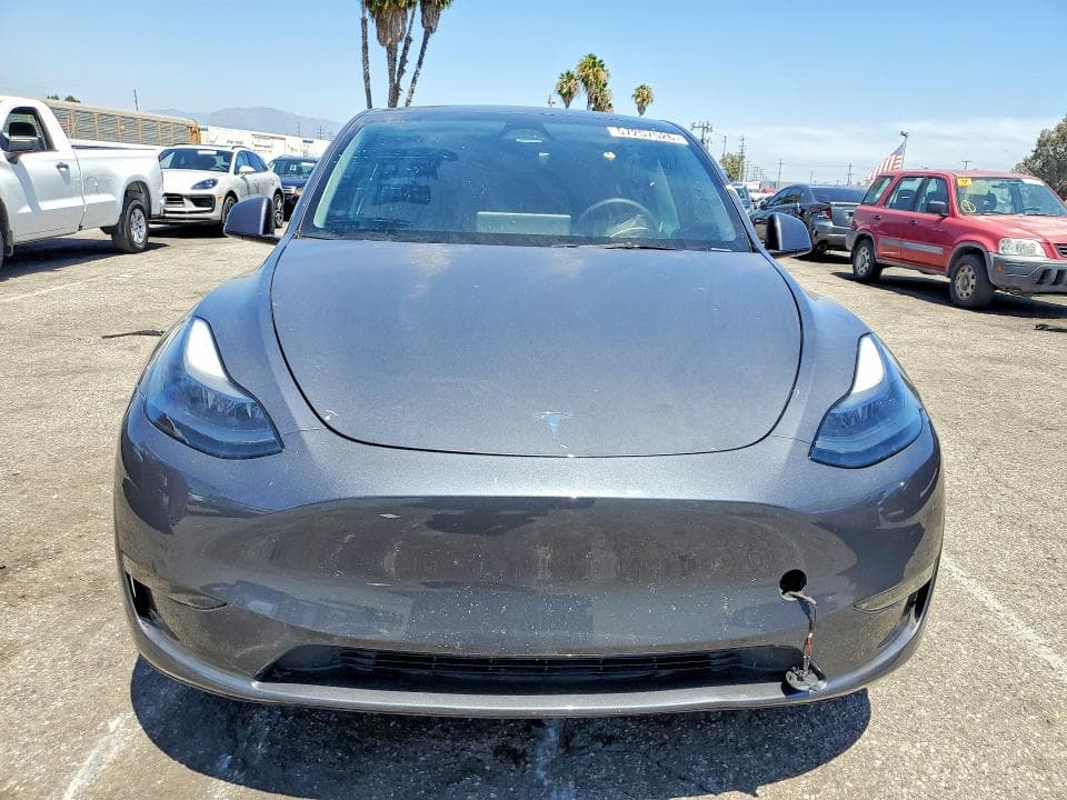 2023 TESLA MODEL Y 5