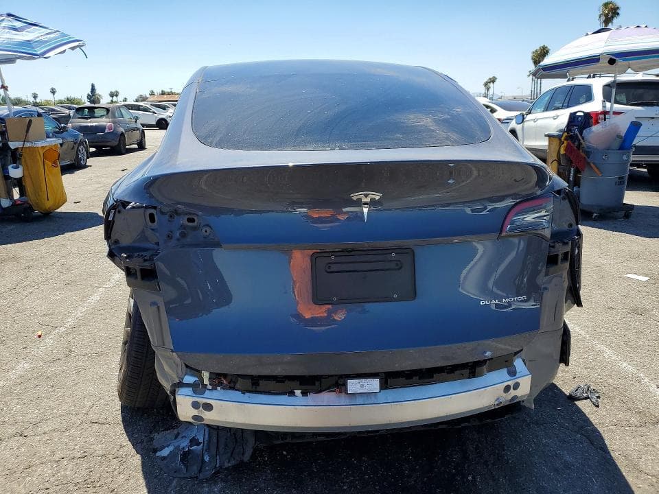 2023 TESLA MODEL Y 6