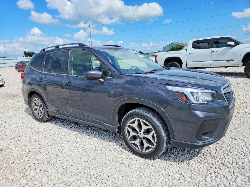 2020 SUBARU FORESTER PREMIUM PREMIUM 4