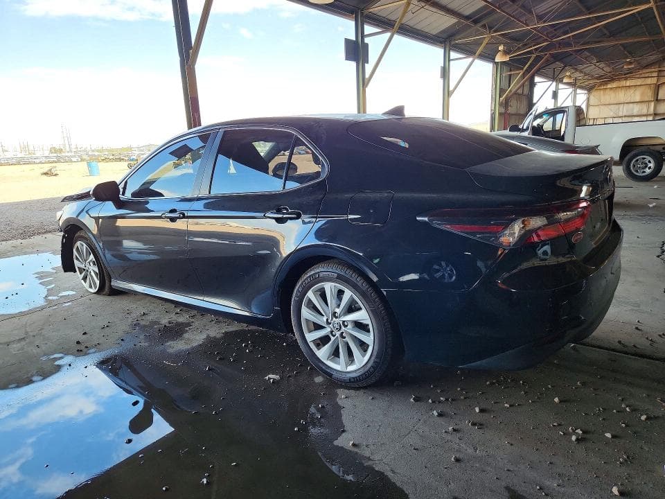 2023 TOYOTA CAMRY LE 2