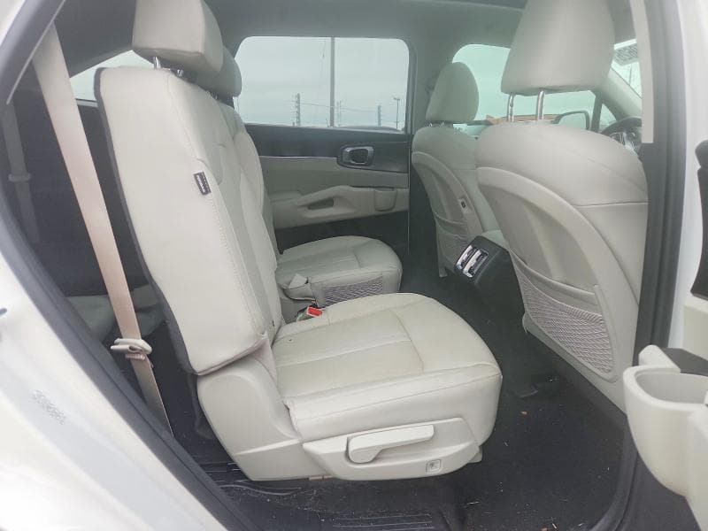 2025 KIA SORENTO EX 11