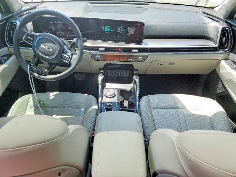 2025 KIA SORENTO EX 8