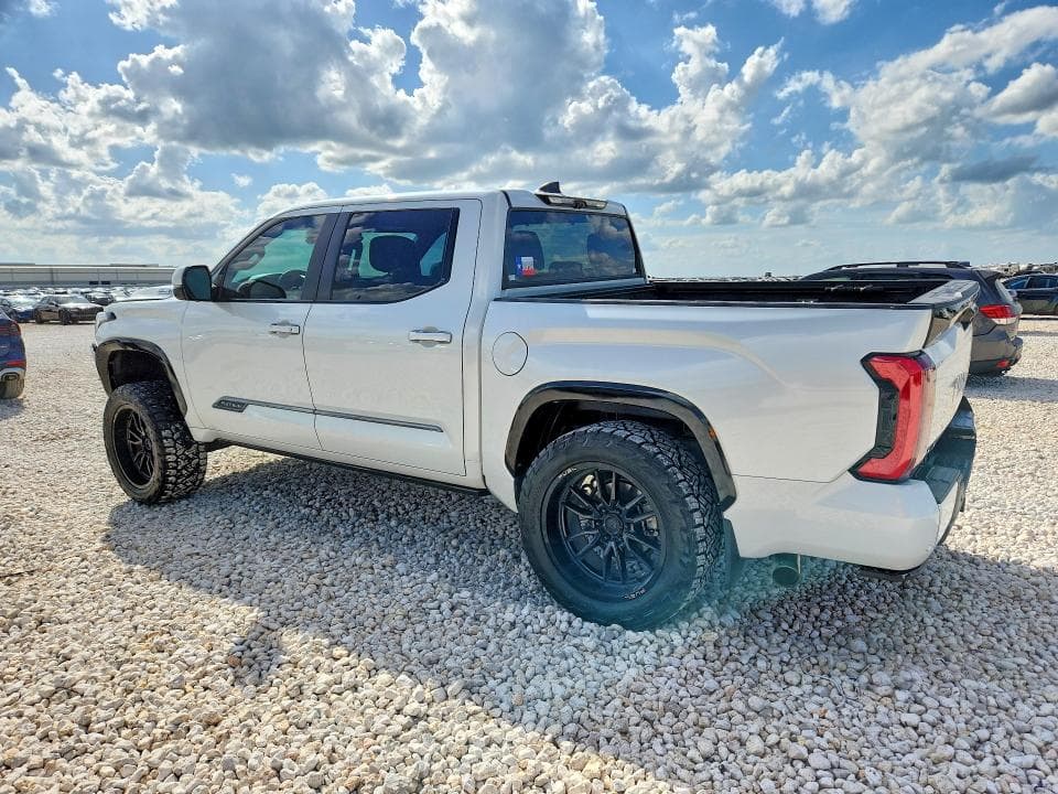 2025 TOYOTA TUNDRA PLATINUM HV 2