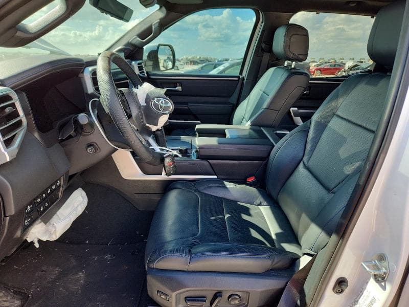 2025 TOYOTA TUNDRA PLATINUM HV 7