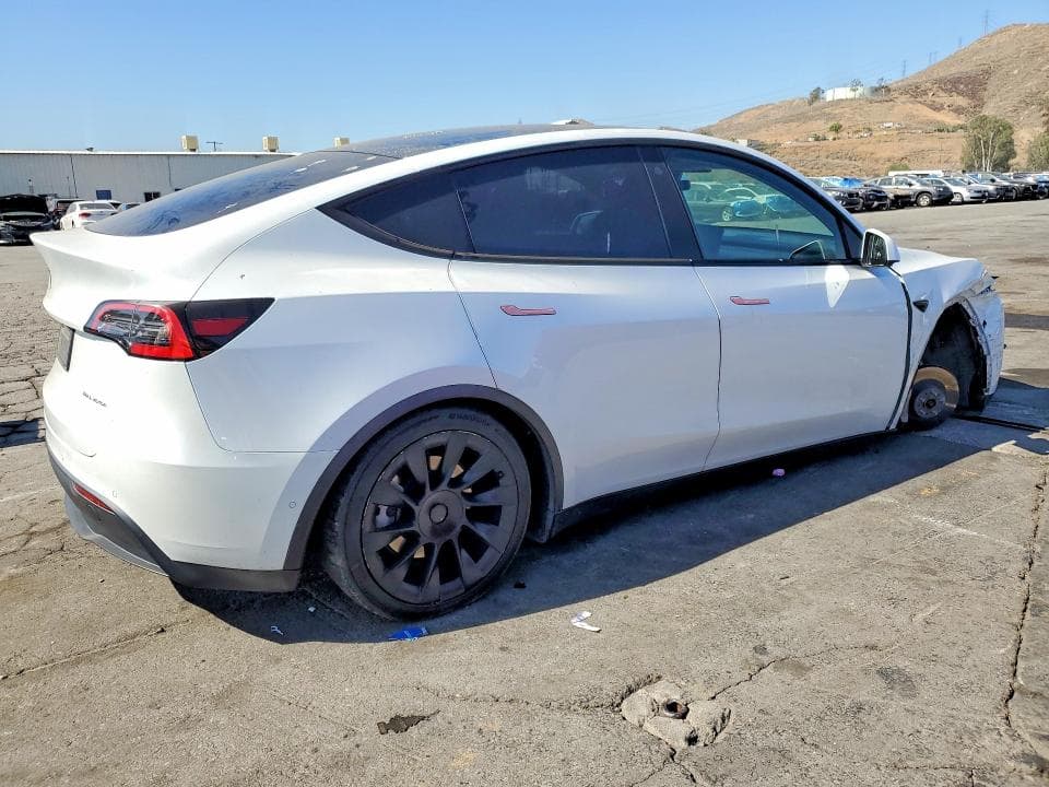 2021 TESLA MODEL Y 3