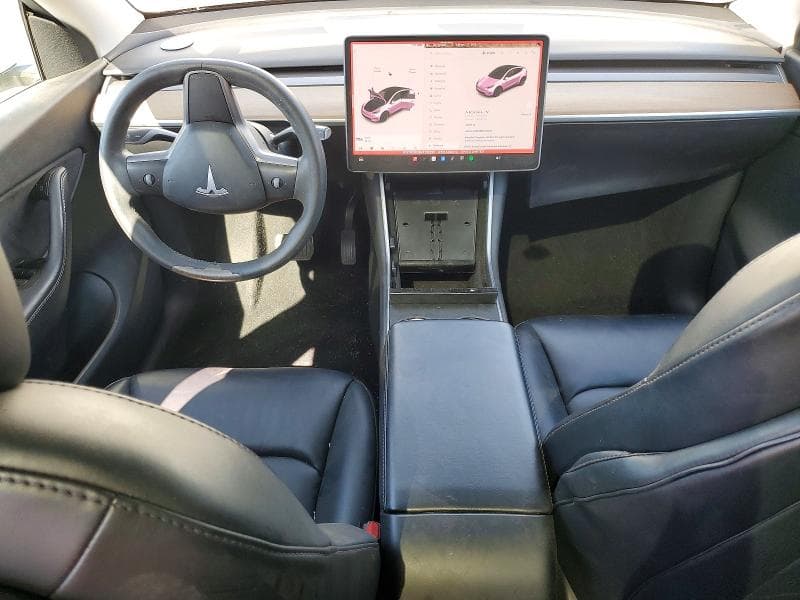 2021 TESLA MODEL Y 8