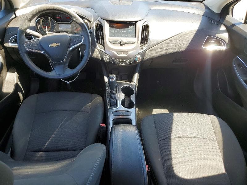 2017 CHEVROLET CRUZE LT LT 8