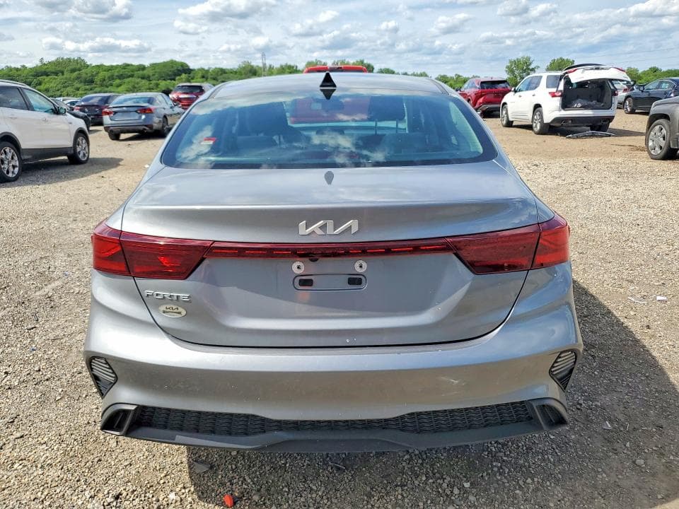 2024 KIA FORTE LXS LXS 6