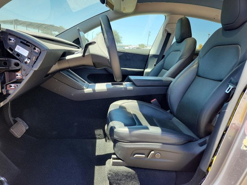 2026 TESLA MODEL Y 7