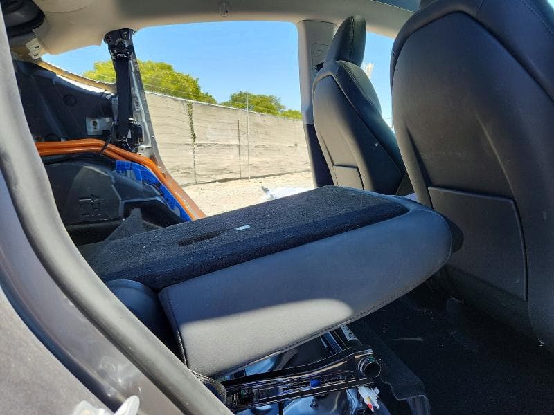 2026 TESLA MODEL Y 10