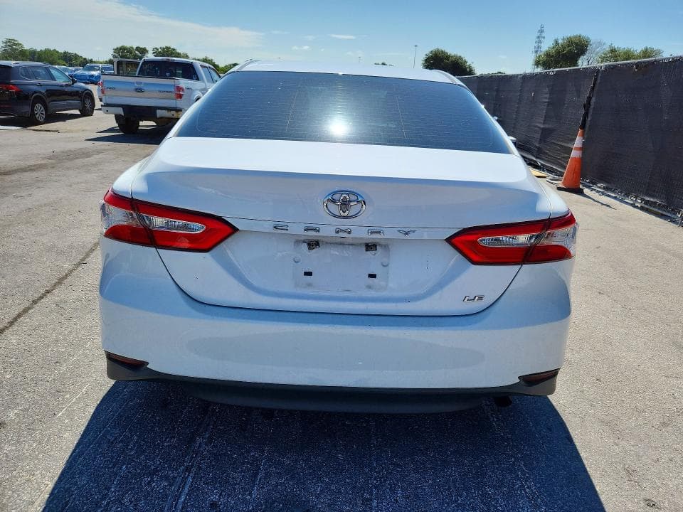 2018 TOYOTA CAMRY LE LE 7