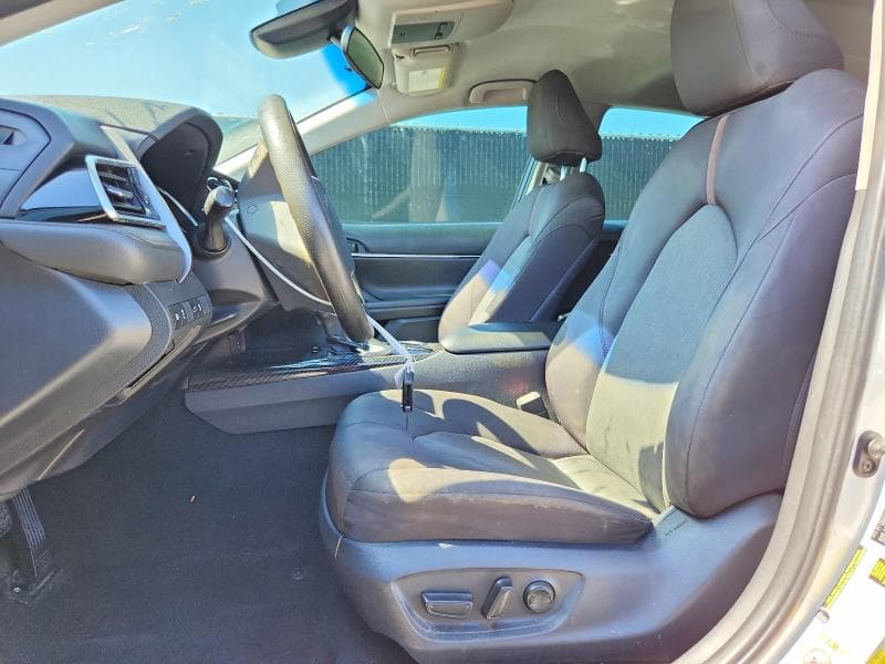2018 TOYOTA CAMRY LE LE 8