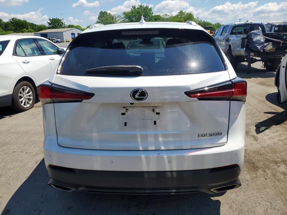 2018 LEXUS NX 300 BASE 6