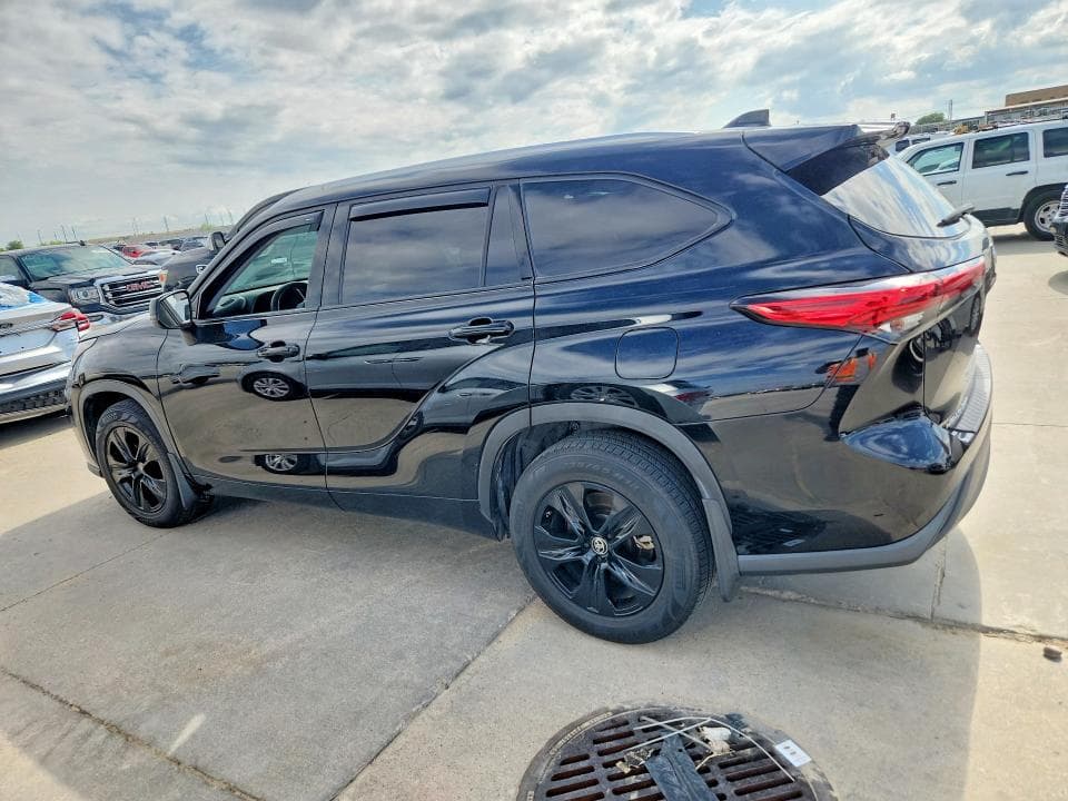 2020 TOYOTA HIGHLANDER XLE XLE 2