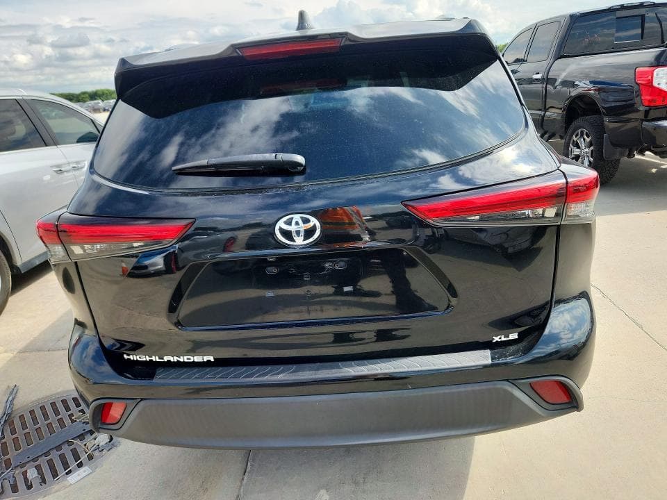 2020 TOYOTA HIGHLANDER XLE XLE 6