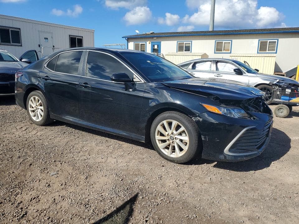 2022 TOYOTA CAMRY LE LE 4