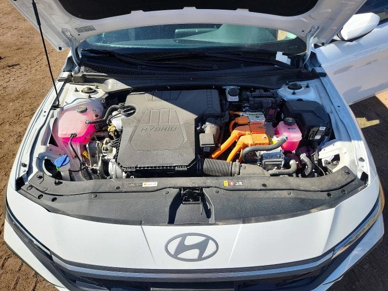 2025 HYUNDAI ELANTRA HYBRID BLUE 11