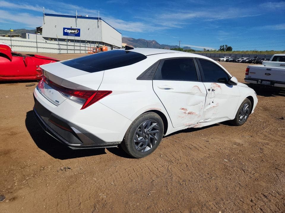 2025 HYUNDAI ELANTRA HYBRID BLUE 3