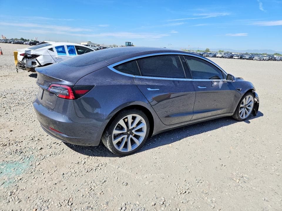 2020 TESLA MODEL 3 3