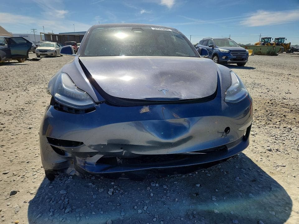 2020 TESLA MODEL 3 5