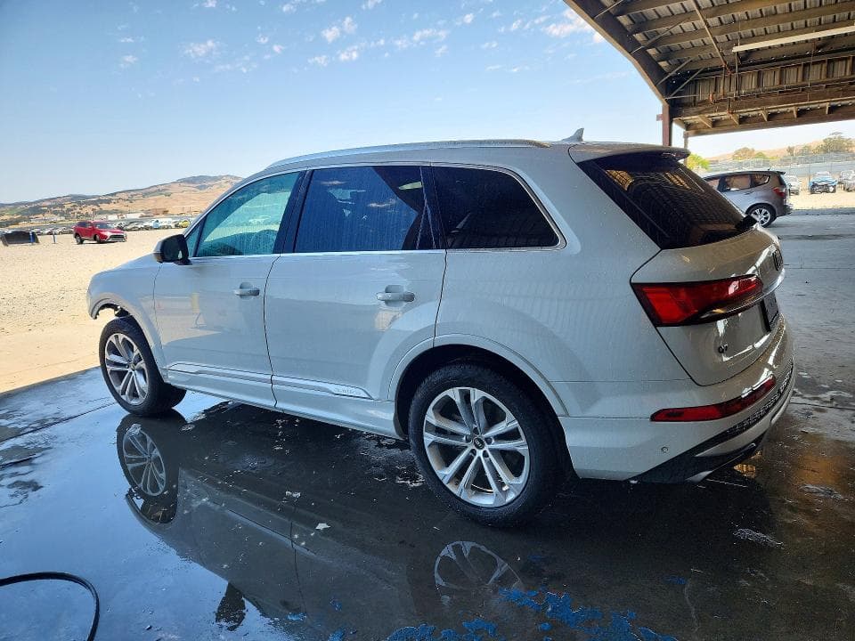 2025 AUDI Q7 2