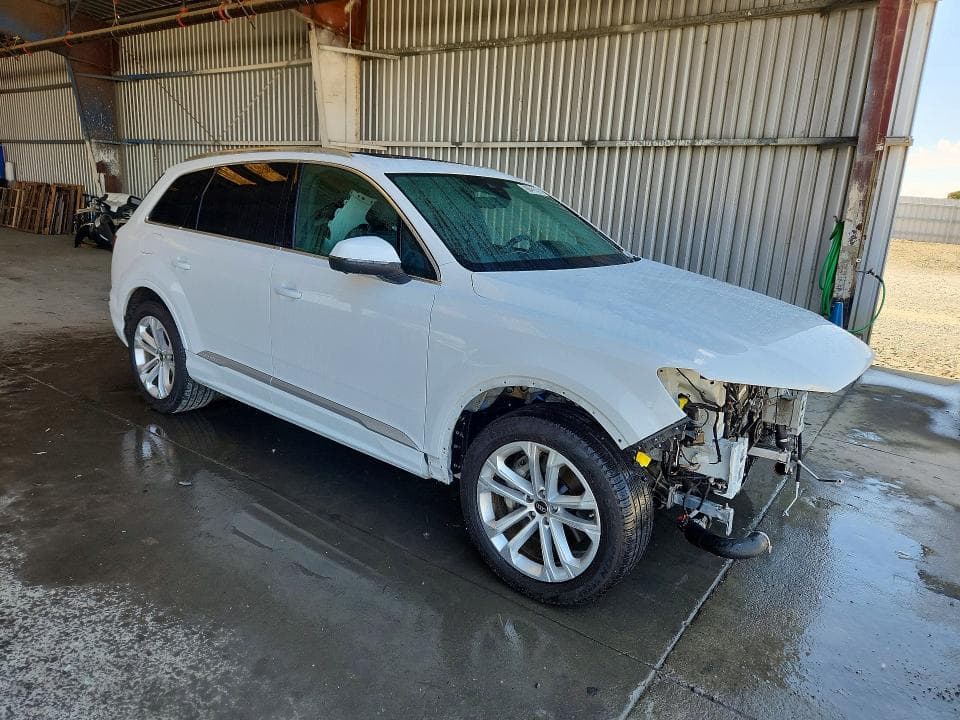 2025 AUDI Q7 4