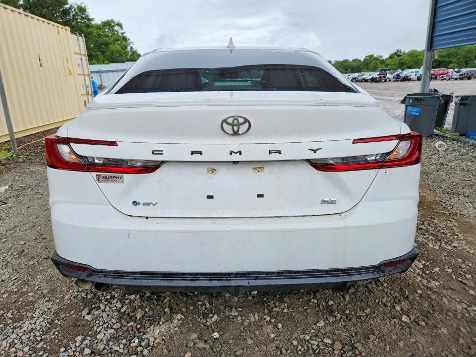 2025 TOYOTA CAMRY SE 6