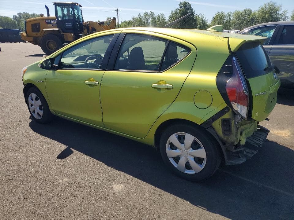2016 TOYOTA PRIUS C TWO TWO 2