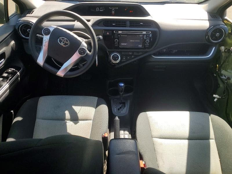 2016 TOYOTA PRIUS C TWO TWO 8