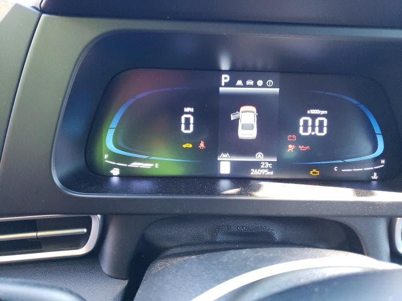 2025 HYUNDAI ELANTRA SE 9