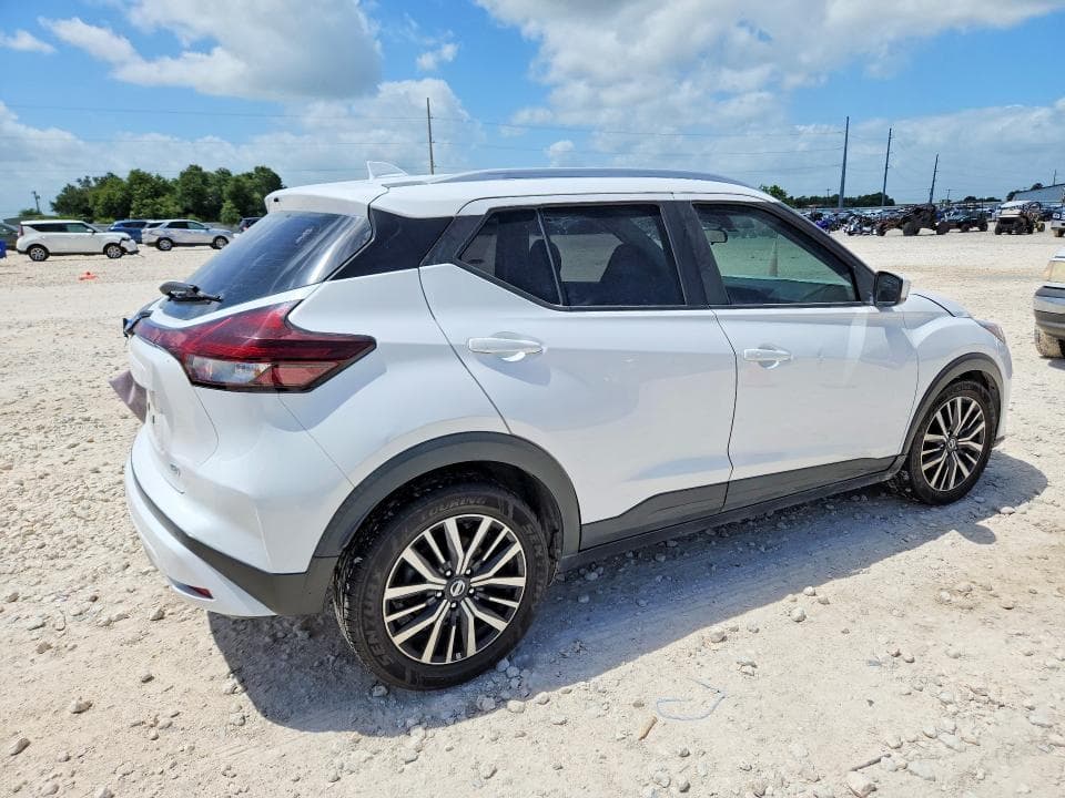 2021 NISSAN KICKS SV 3