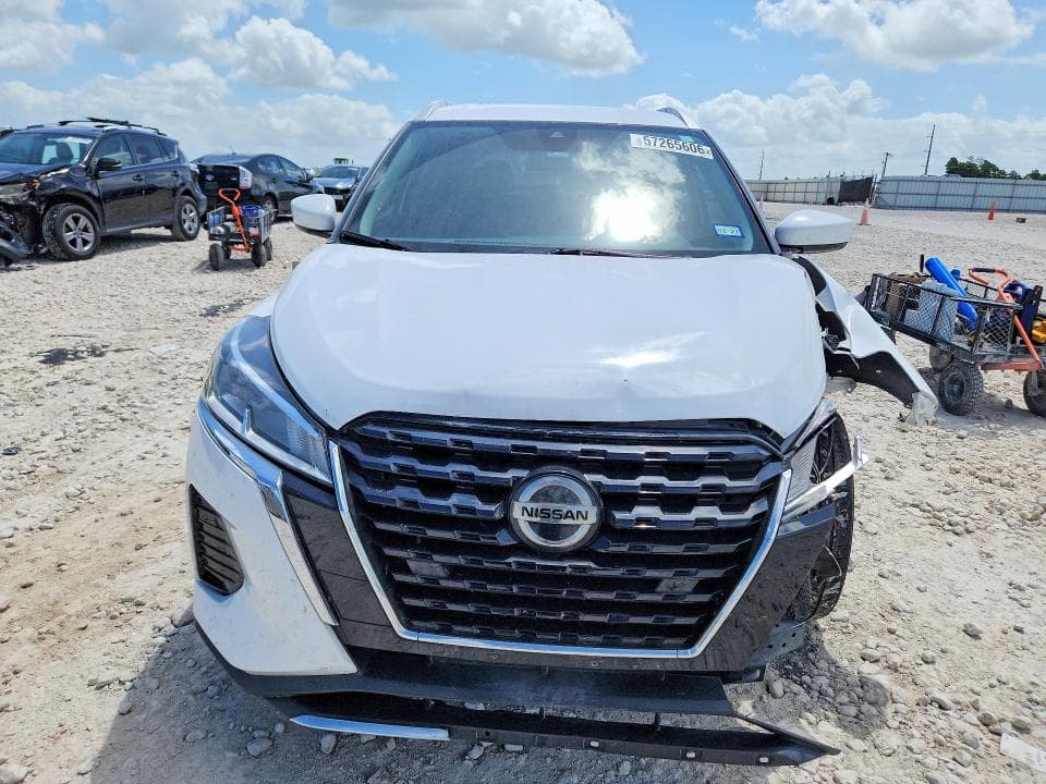 2021 NISSAN KICKS SV 5
