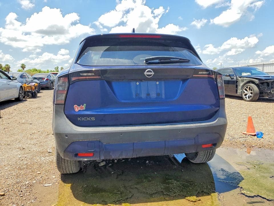 2025 NISSAN KICKS SV SV 6