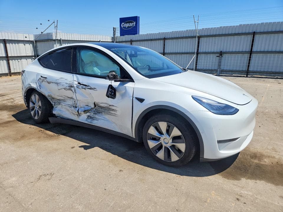 2020 TESLA MODEL Y 4