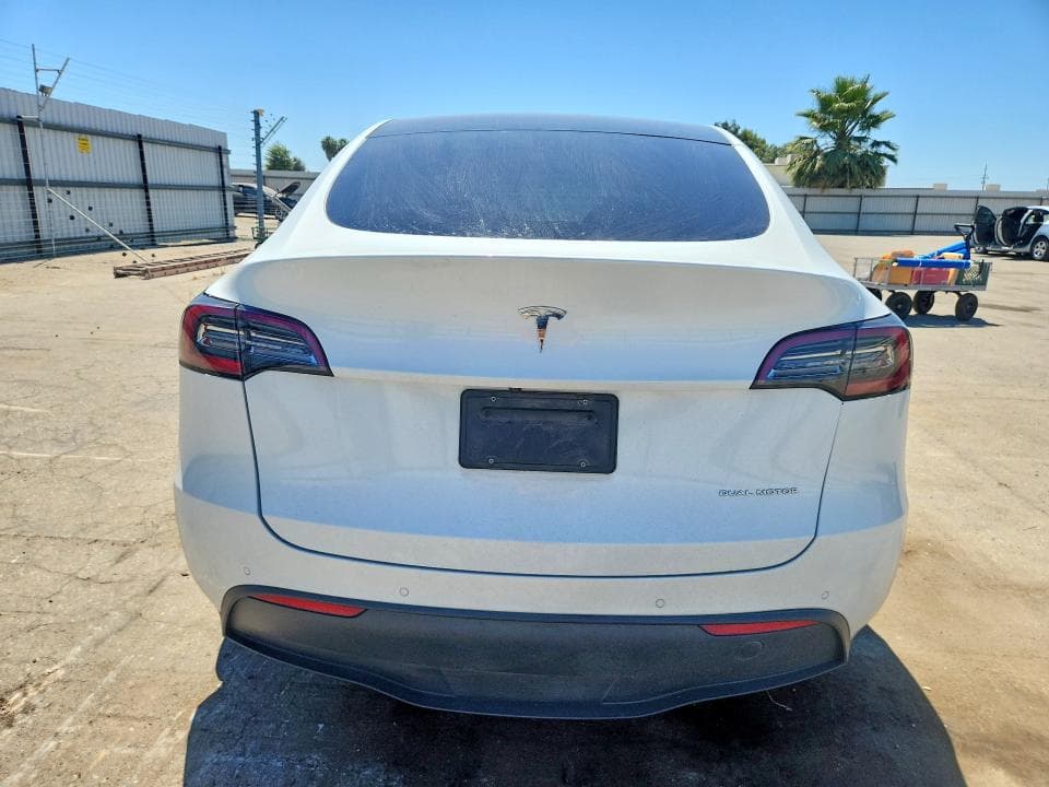 2020 TESLA MODEL Y 6
