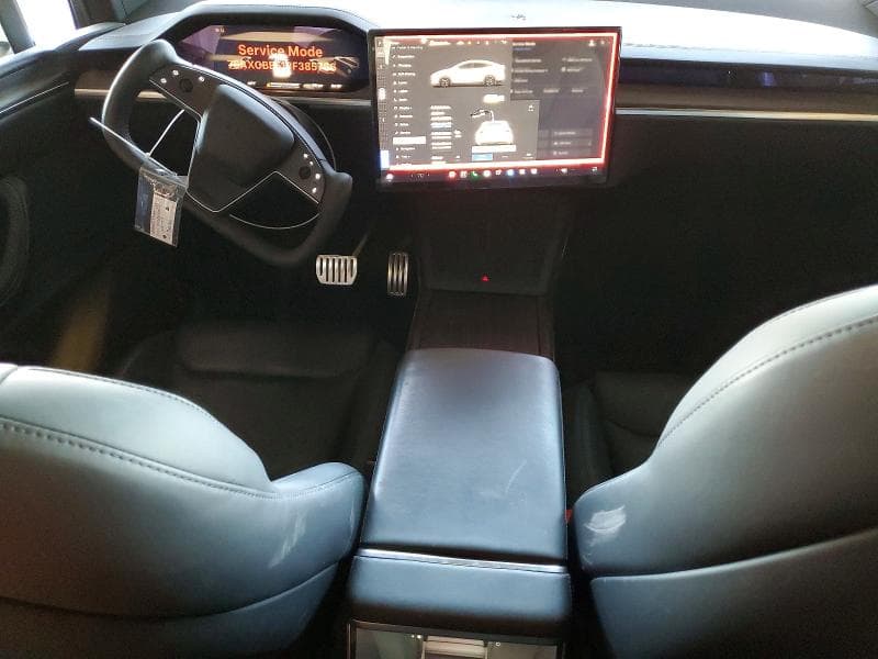 2023 TESLA MODEL X 8