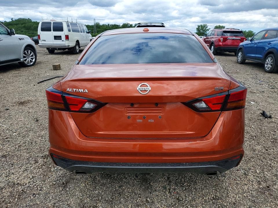 2019 NISSAN ALTIMA SR 6