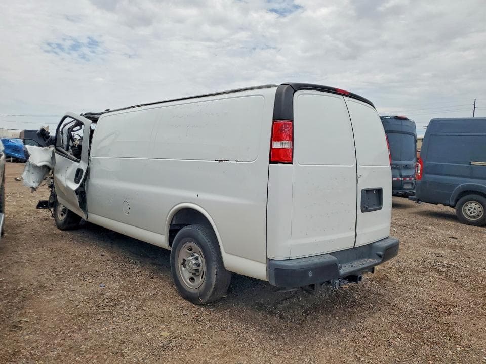 2023 CHEVROLET EXPRESS G2500 2