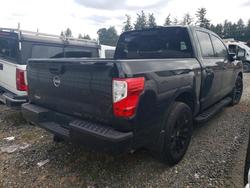 2024 NISSAN TITAN SV 3