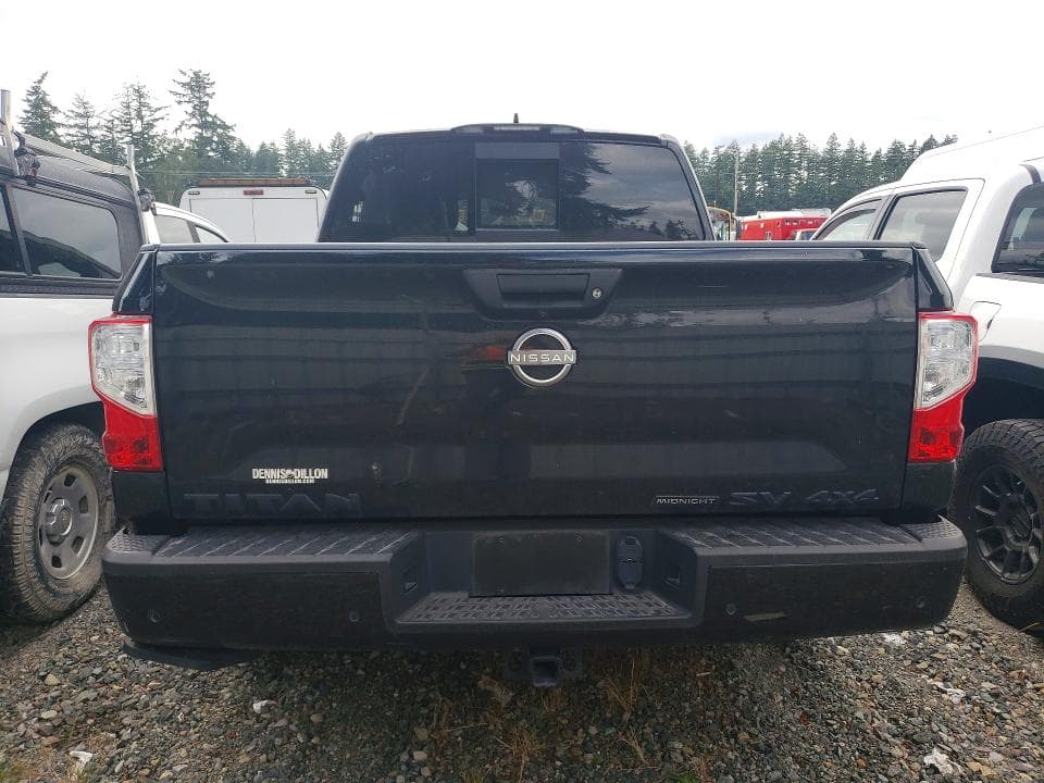 2024 NISSAN TITAN SV 6